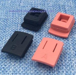 200000893 Set carbon brush brackets